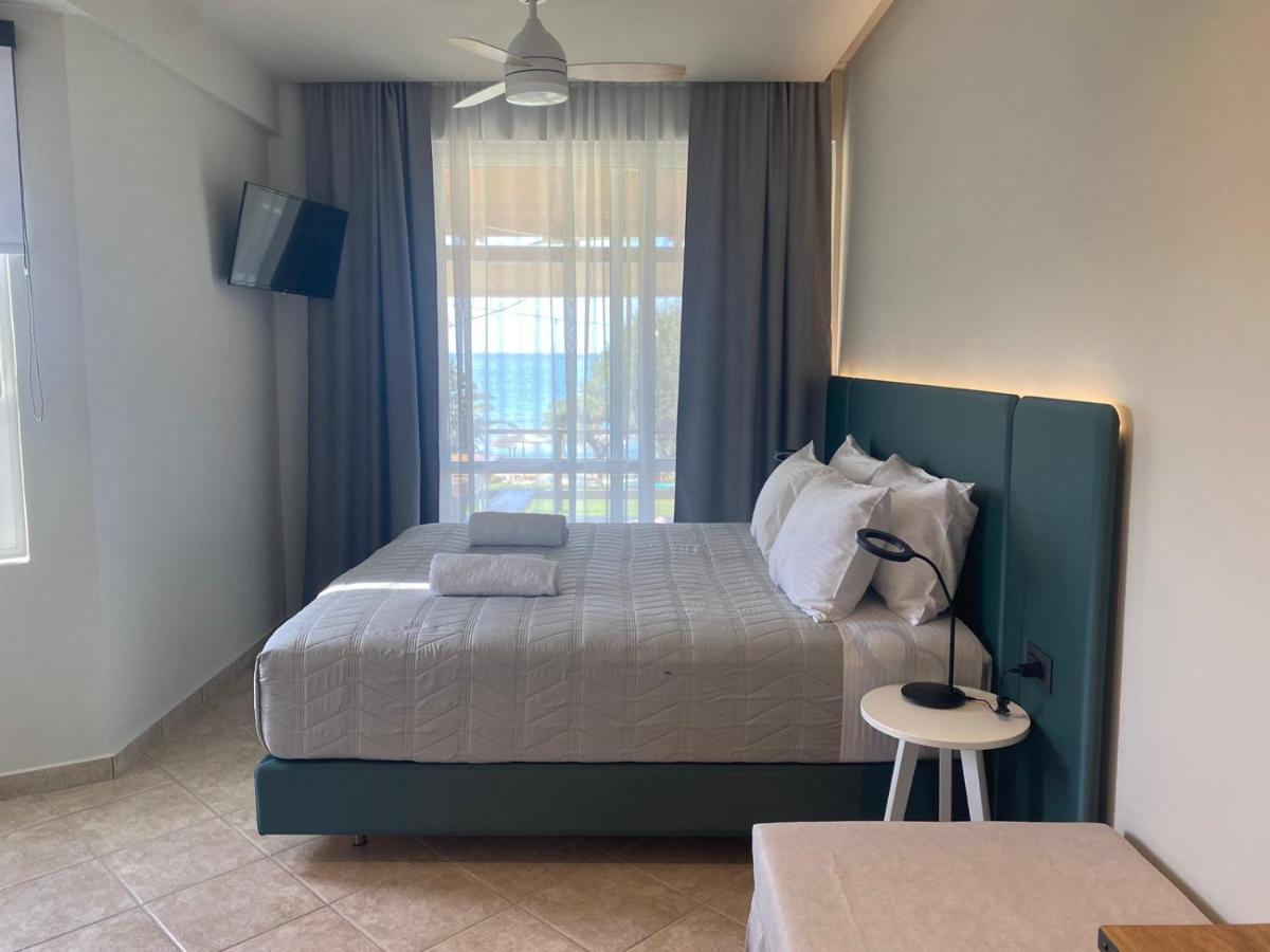 Houmas Apartments Yialos ภายนอก รูปภาพ